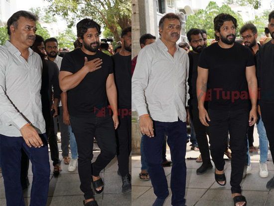 Allu Arjun visits Narayan das narang house